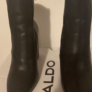 Women’s aurella ankle boots black sz 7 (Aldo)